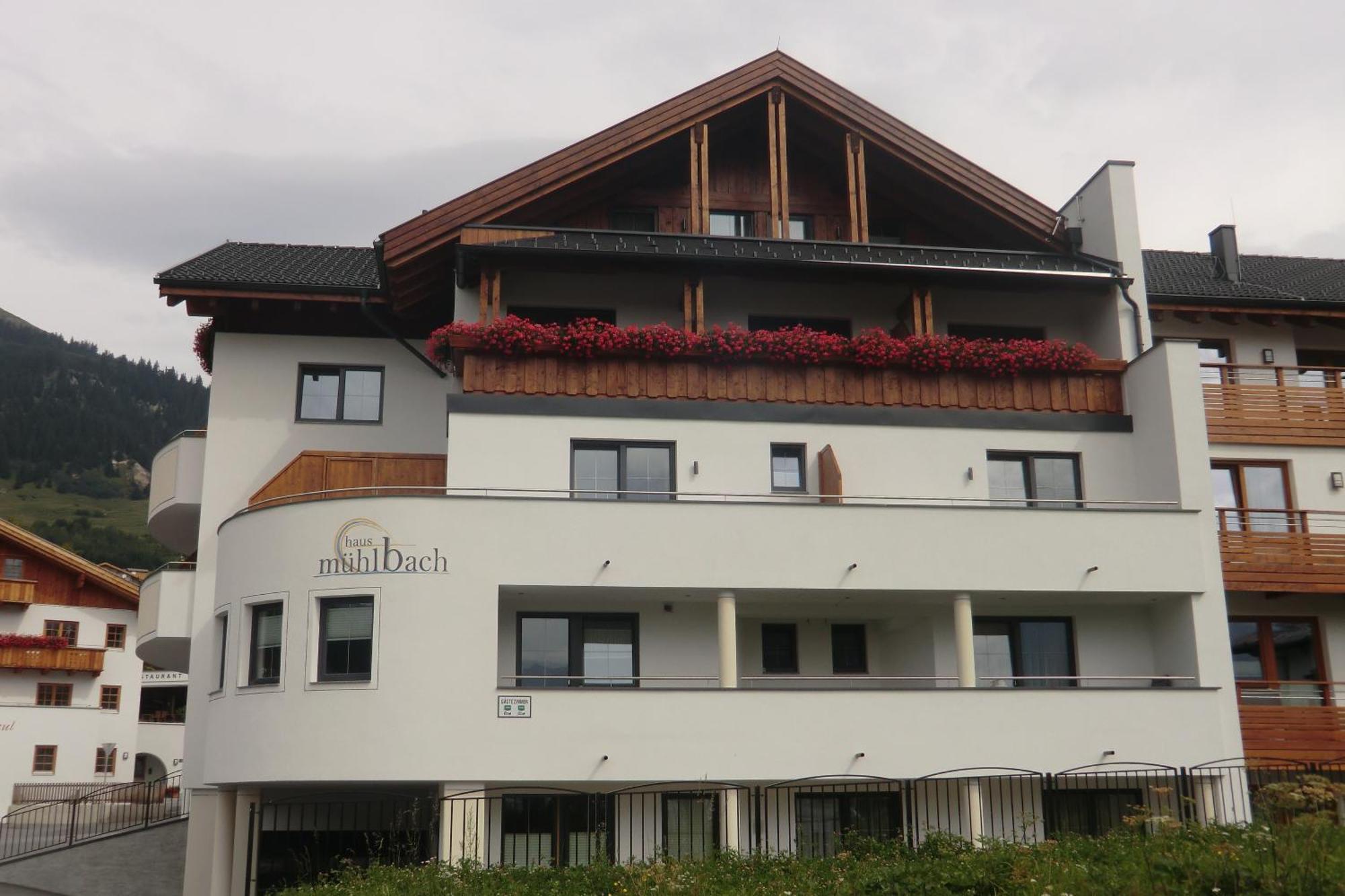 Haus Muehlbach Hotel Fiss Exterior photo